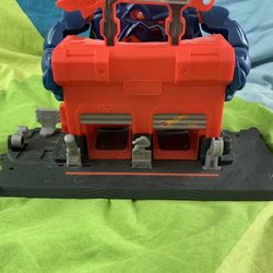 Hot Wheels Gorilla Rage Garage