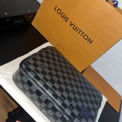 louis vuitton messenger bag