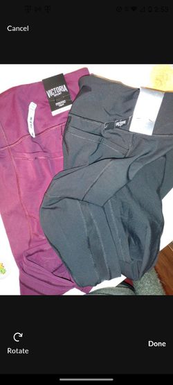 2 Pairs Of Victoria Secret Sport Leggings for Sale in Naches, WA - OfferUp