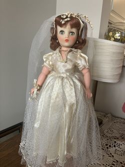 Horsman Cindy Bride doll