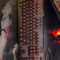 Logitech G915X Wireless tactile keyboard