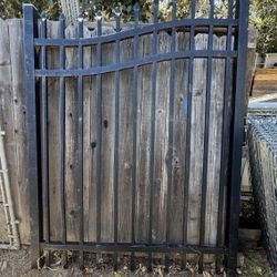 House Gate Half