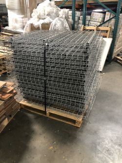 Wire decks for Pallet racks