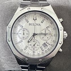 New Bulova 96B408 Misc Classic Chronograph Mens Watch 44mm MSRP $550