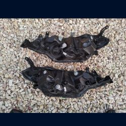 2016 To 2018 Toyota  Corolla Headlights New Condition 200 Pair