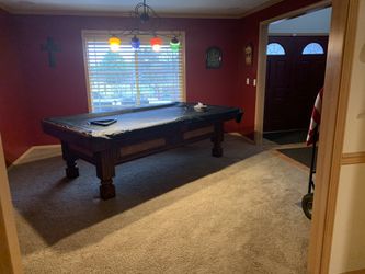 Light- Overhead/Chandelier