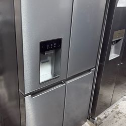 Whirlpool 4 Door Refrigerator 