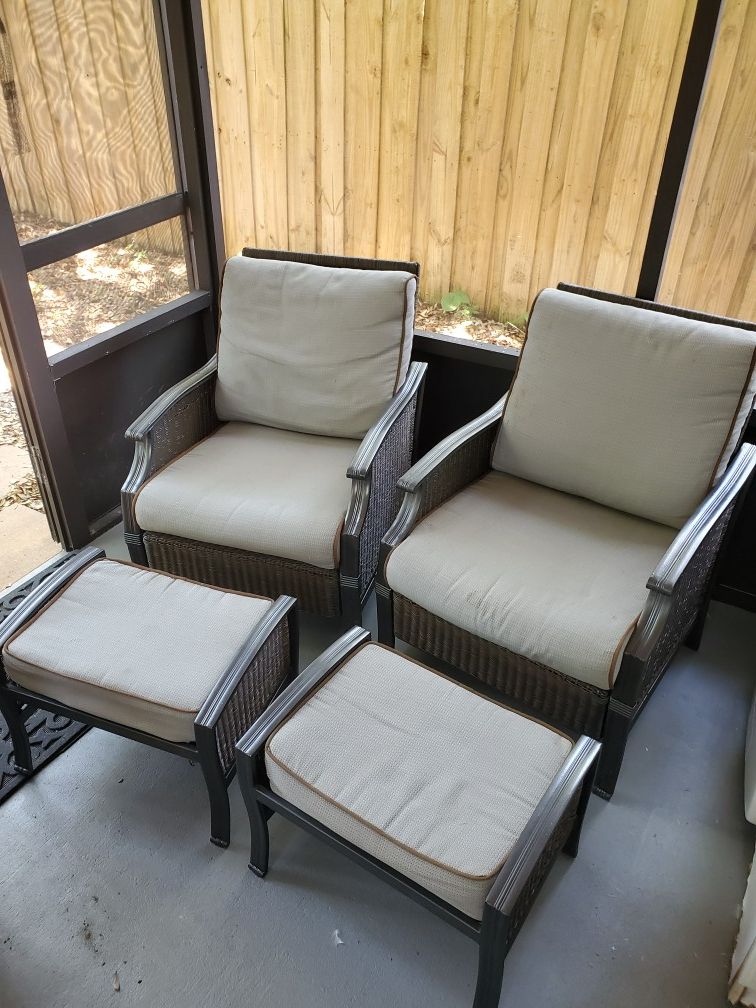 Hampton Bay patio furniture