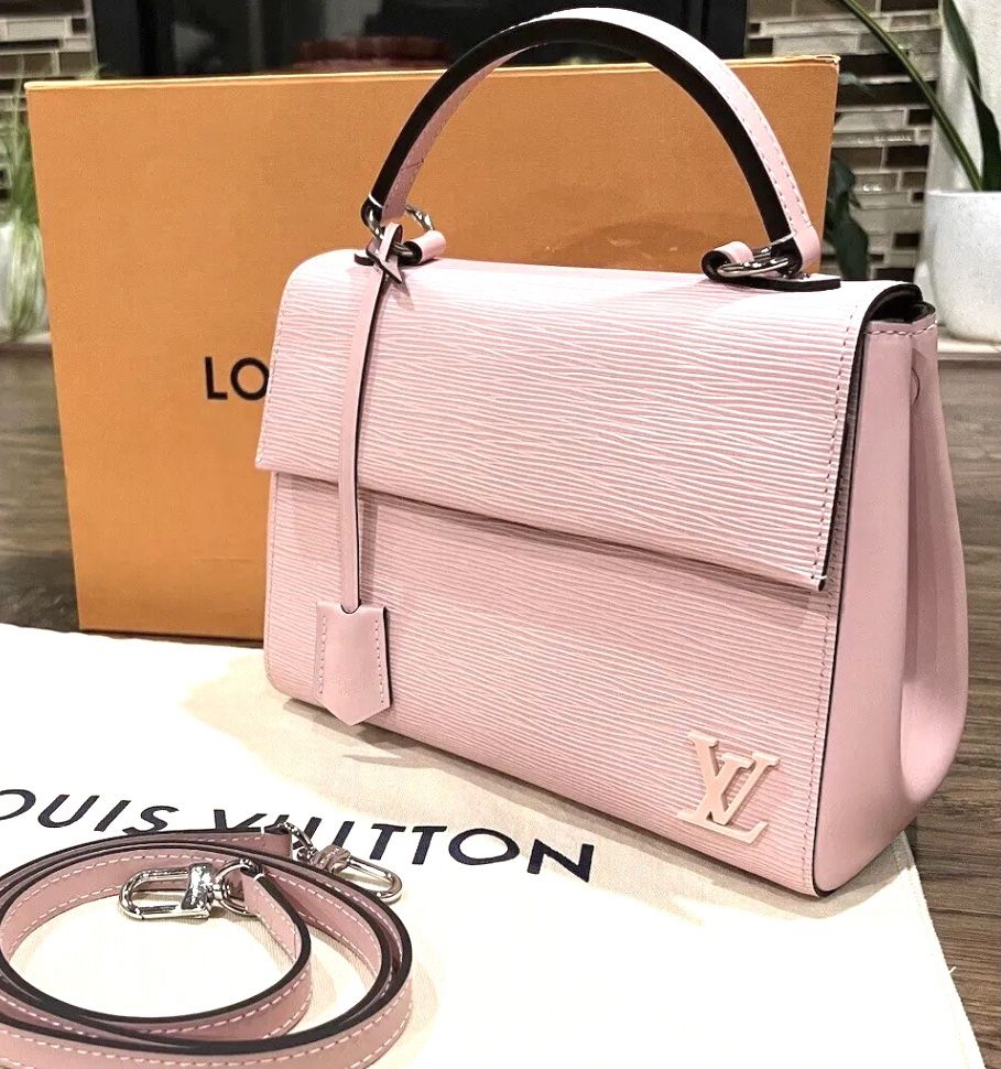 Louis Vuitton Cluny BB EPI Bag
