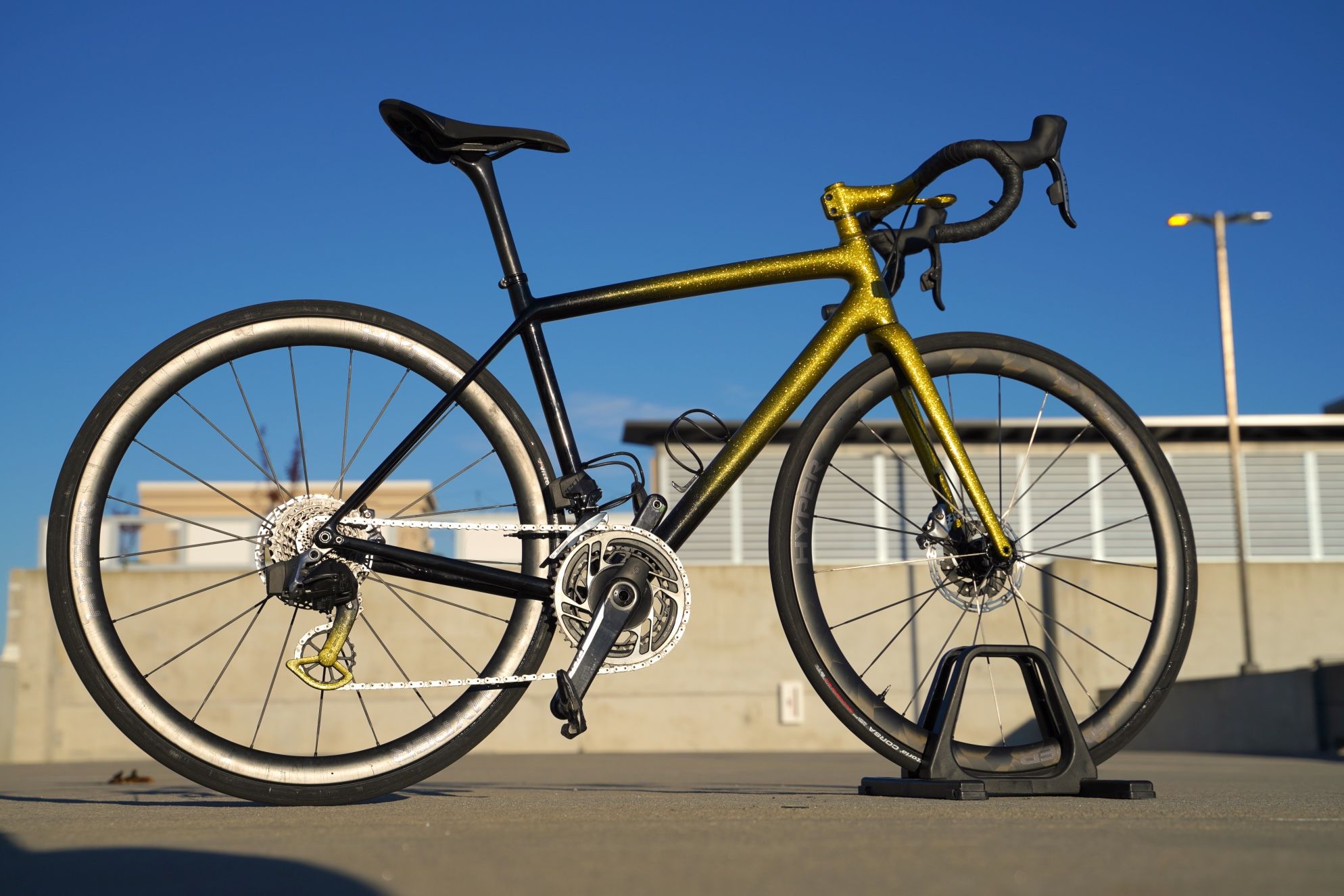 CUSTOM PAINTED GOLD Specialized Aethos!! 54cm Red AXS