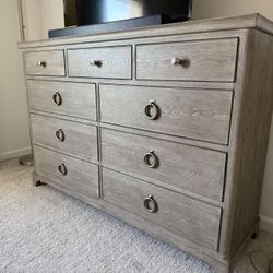 Haverty’s Bedroom Set