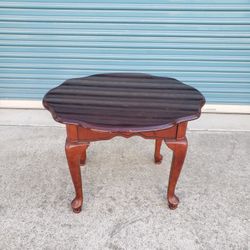 Cherry Red End Table 