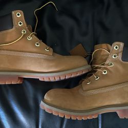 Timberland Boots 6.5 Great Condition 