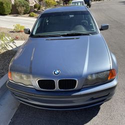 2001 BMW 325i