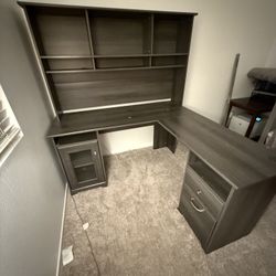 L Shaped Desk With Hutch
