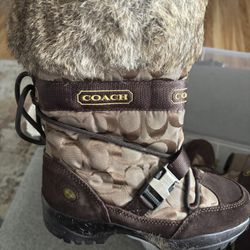 Coach Sahara Vintage Y2K Brown Fur Suede Monogram Logo Snow/Winter Boots