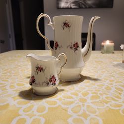 Princess House Tea Pot & Creamer 