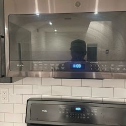 Profile GE Microwave