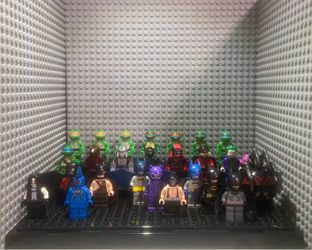 Lego DC,DISNEY,CREATOR,AND MINECRAFT lot