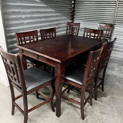 Dinning Table 