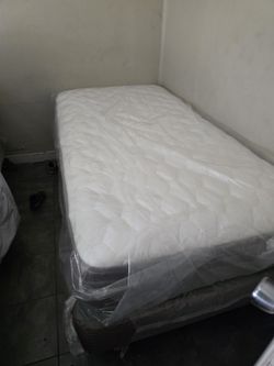 Twins Beds