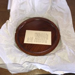 Beautiful Vintage Japanese Wood Plate In Box Circa 1960 (Like New)
