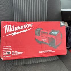 Milwaukee Inflator TOOL-ONLY No Battery