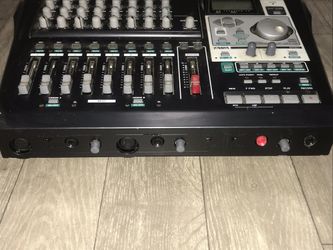 Tascam DP-01FX/CD Digital Portastudio Recorder
