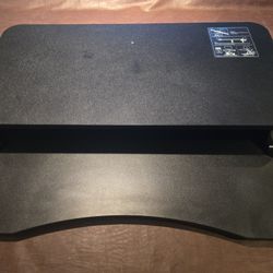 New 32"W x 24" D x 19 T Stand Up Desk Converter 