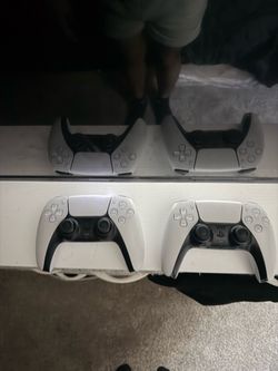 PS5 controller