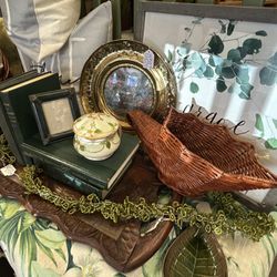 Vintage Cornucopia Fall Decor