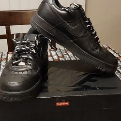 Nike Air Force One Supreme