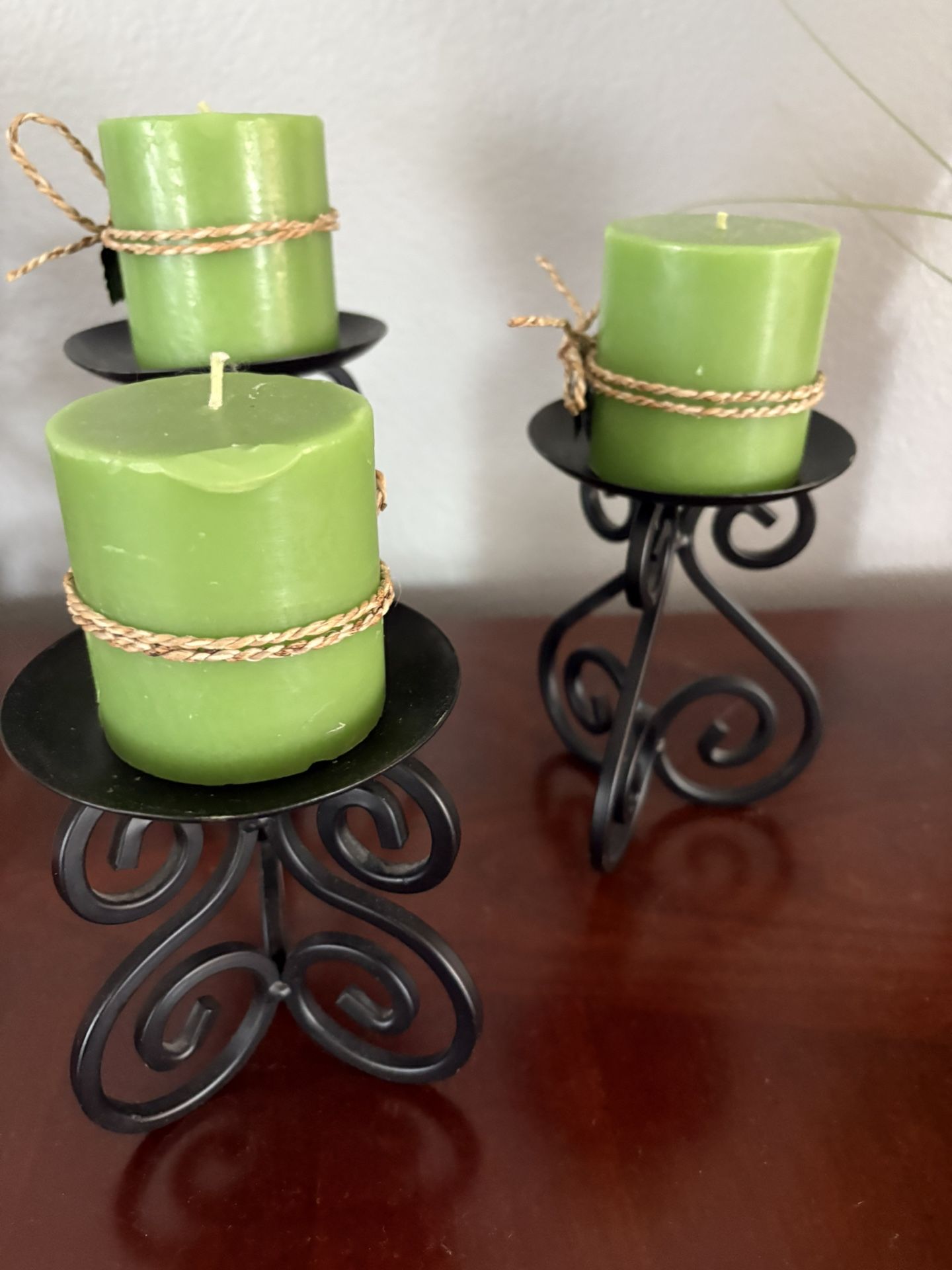 3 Piece New Candle Holders With Candles