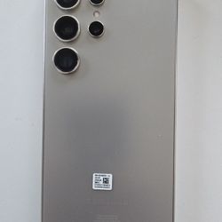 Unlocked Samsung Galaxy S24 Ultra