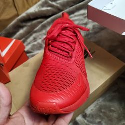 Air Max 270 Red Size 9