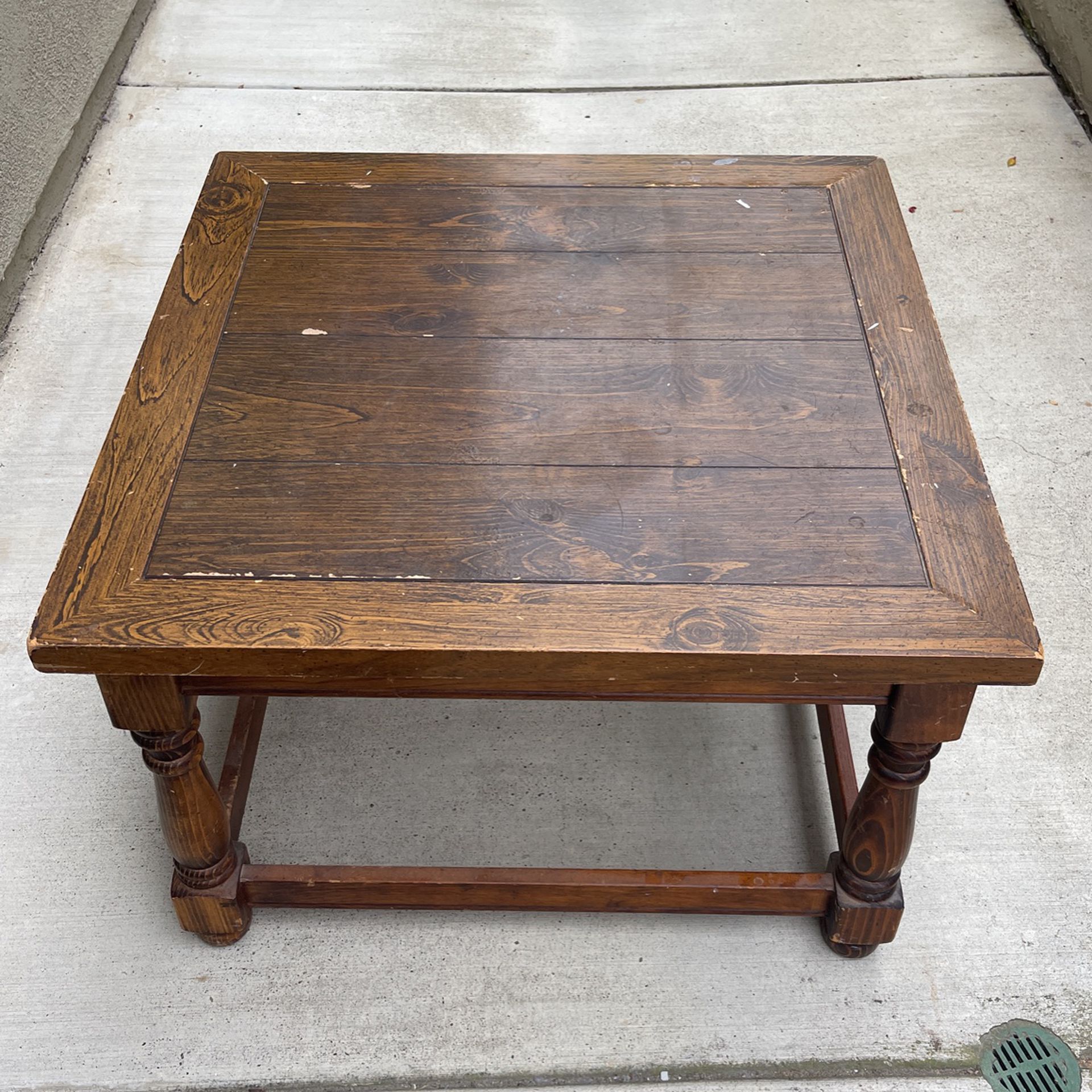 Coffee Table FREE to Pick