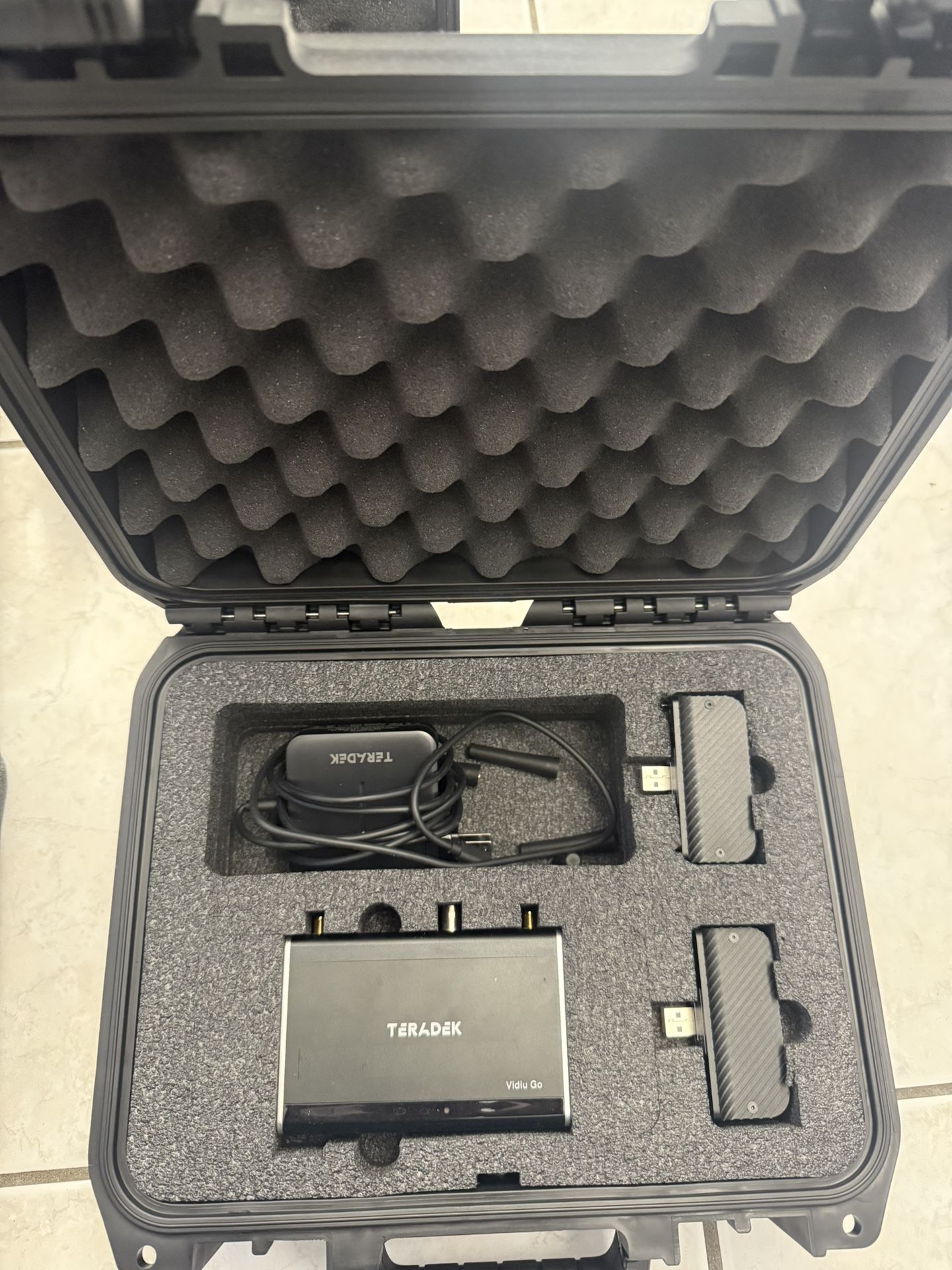 Teradek Vidiu Go In Case