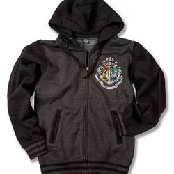 Universal Studios Harry Potter Hogwarts™ Crest Adult Sweatshirt With Hood 2XL