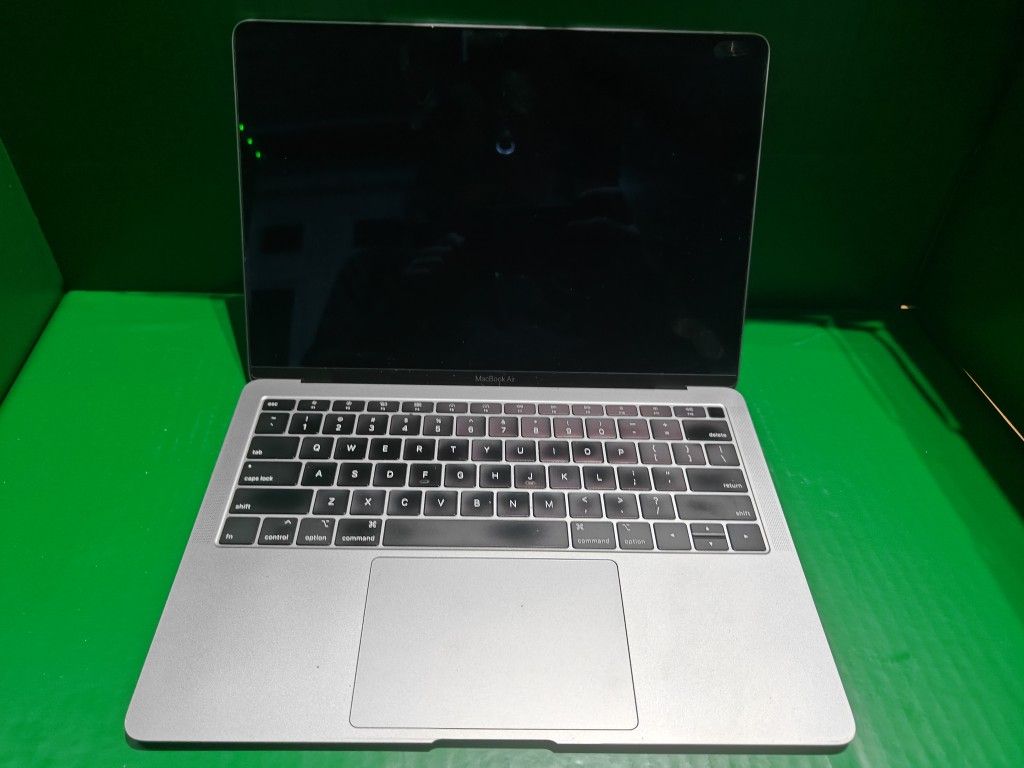 2020 MacBook Air A1932