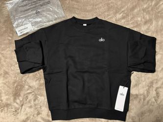 NEW Alo Yoga Black Pullover (Size S, L) 100% Authentic✅