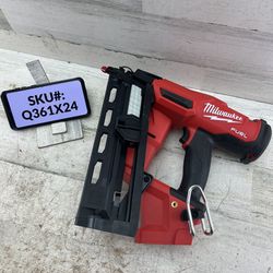 USED Milwaukee M18 FUEL 18V Gen II 16-Gauge Angled Finish Nailer (Tool Only)