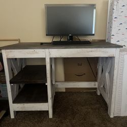 Farm House desk - Real Wood