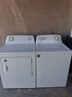 Amana Washer And Dryer Electric Set