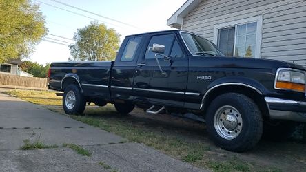 Heavy duty show truck ford f250