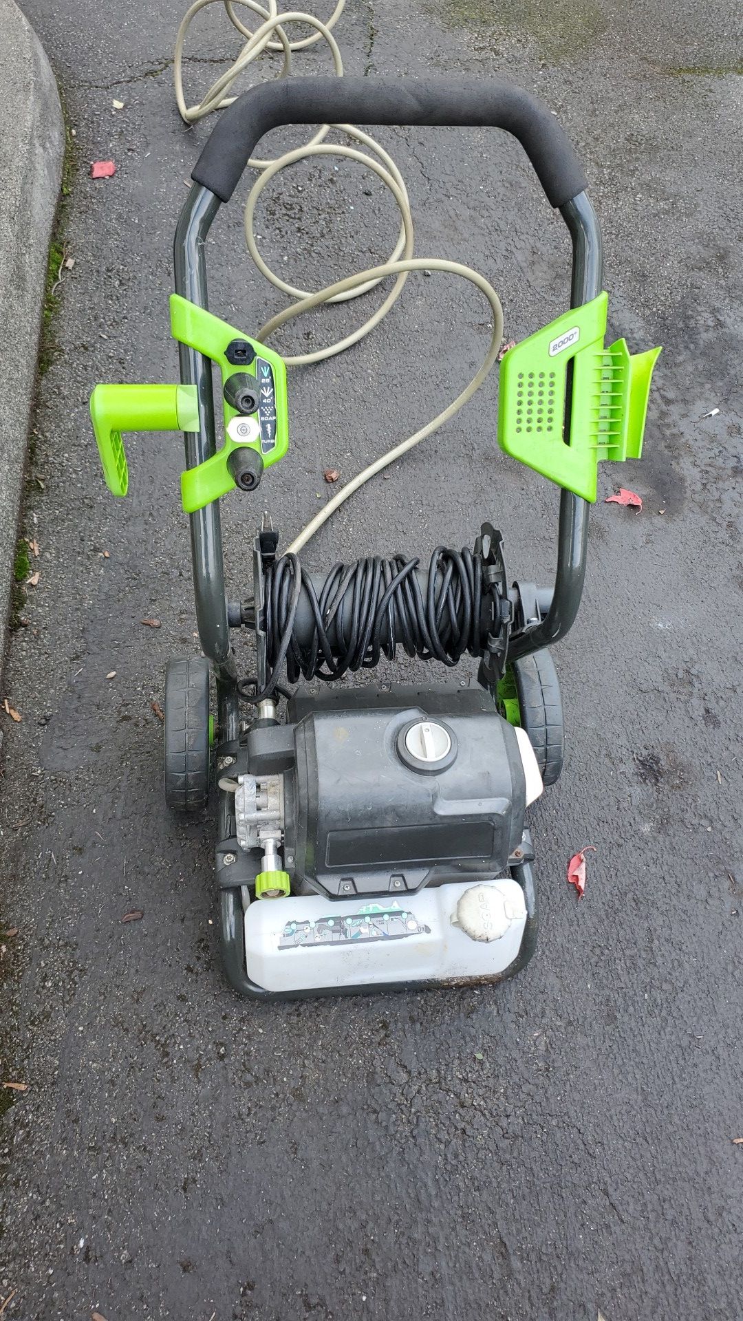 Green works 2000 psi pressure washer