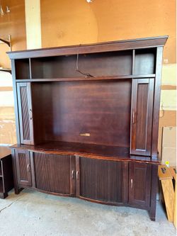 Tv stand