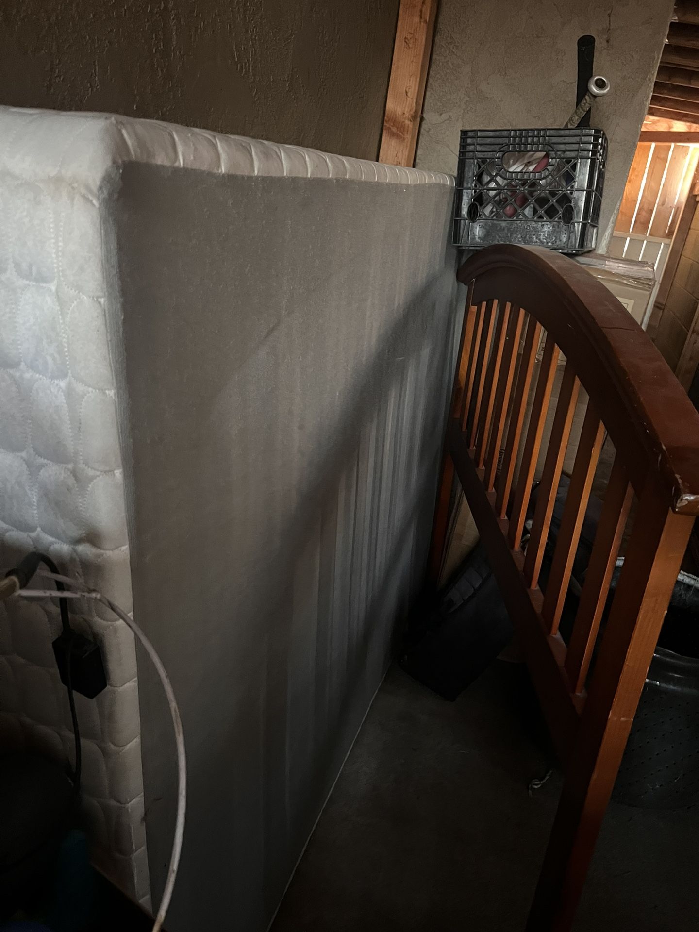 Full size headboard and box spring