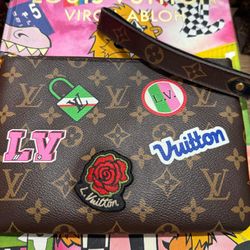 Limited Edition City Pouch