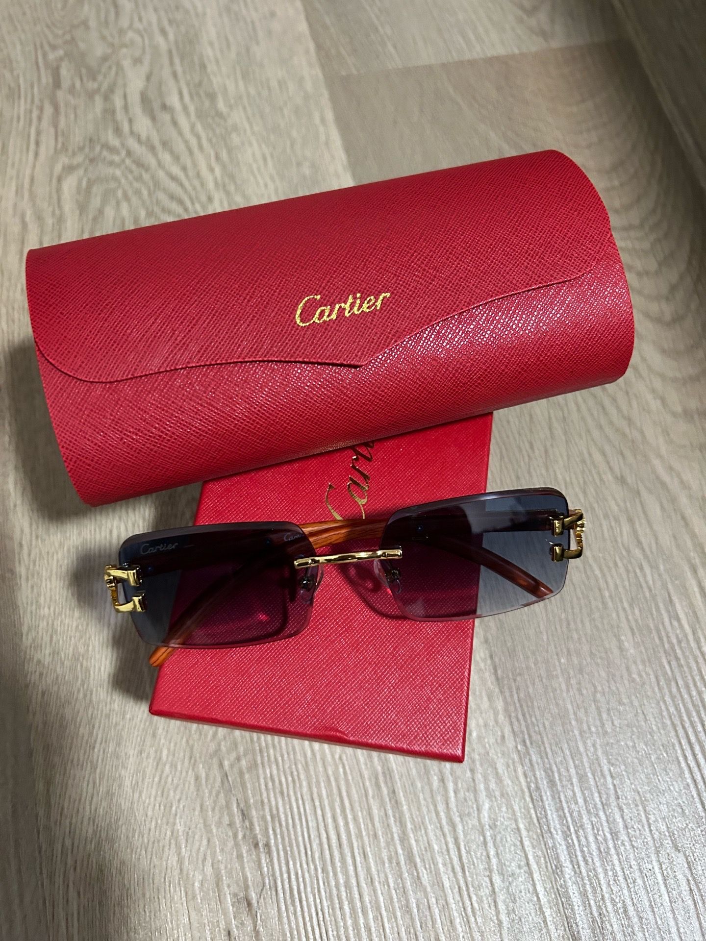 Cariter glasses