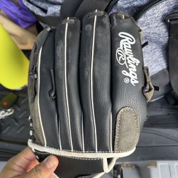 Rawlings Baseball/softball Glove – 11.5” – Good Condition
